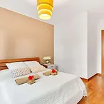 Alessia's Flat - Perini * Милан