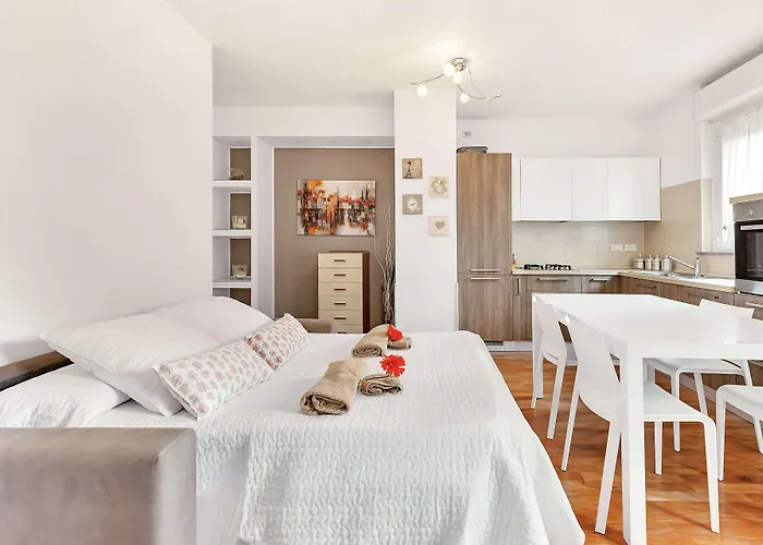 Alessia's Flat - Perini شقة *