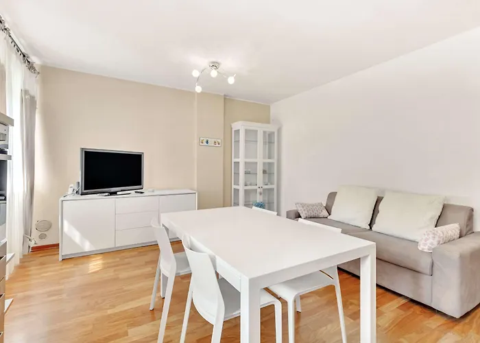 Alessia's Flat - Perini شقة ميلان